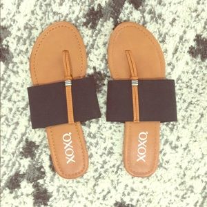 Sandals 8